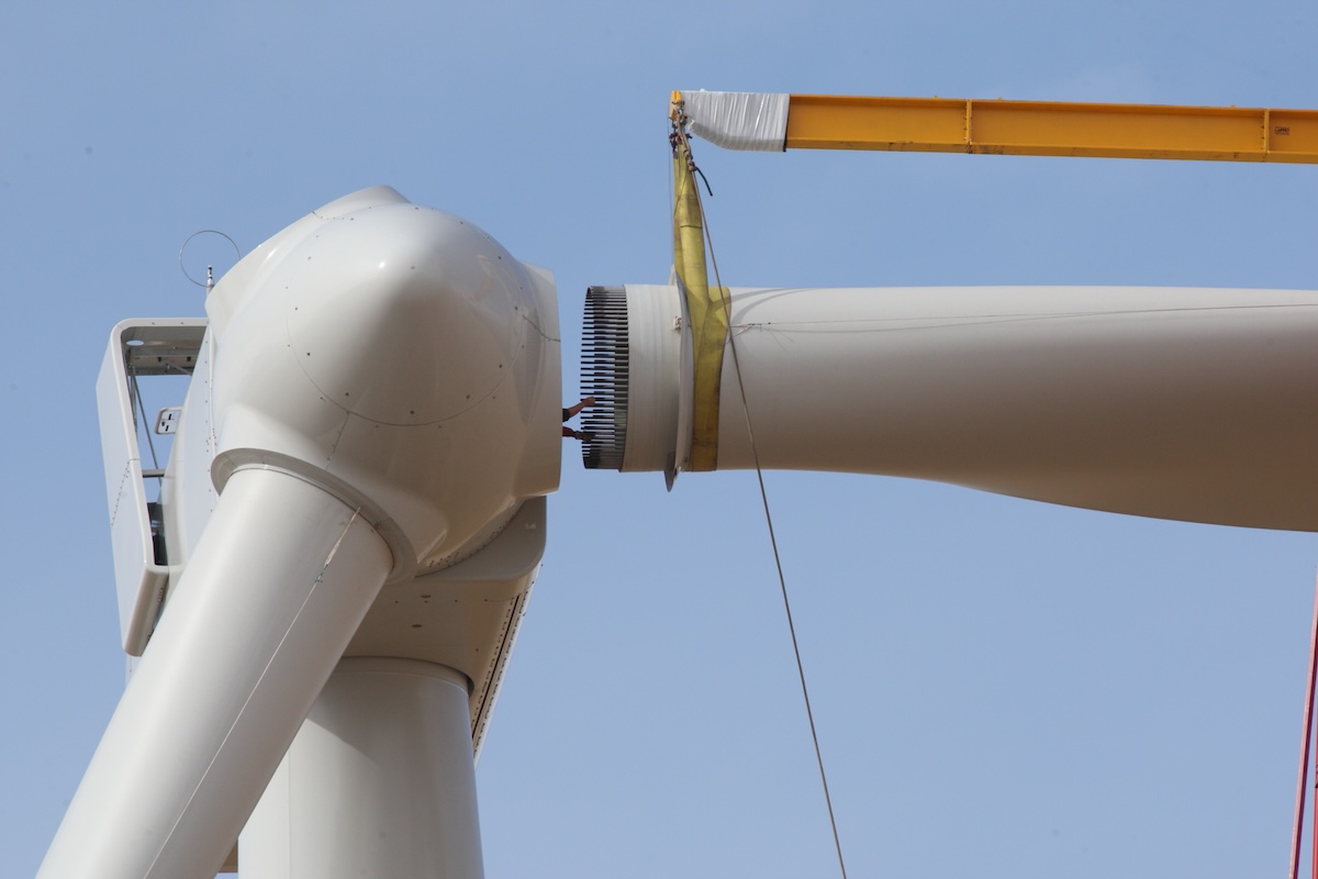 installation d'une pale d'éolienne